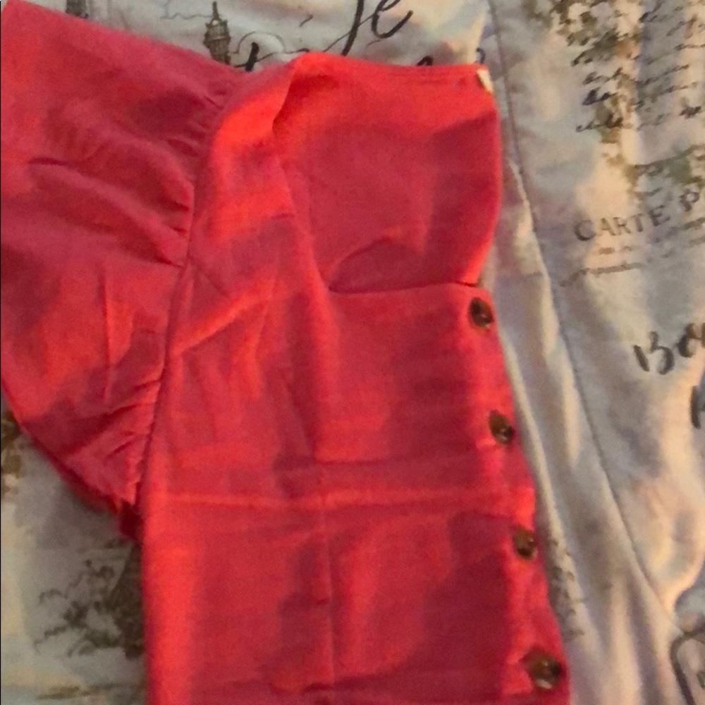 Pink button down crop - Picture 2 of 3